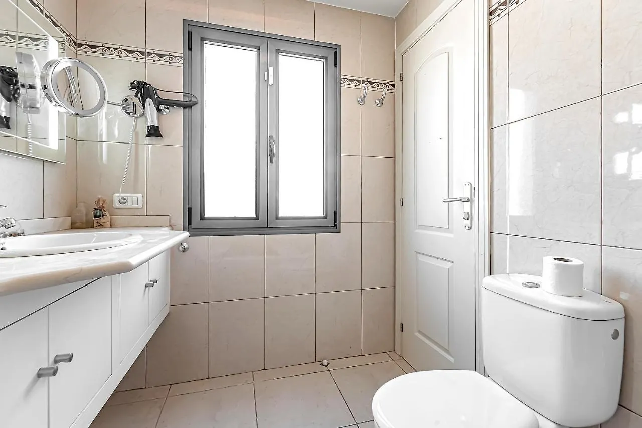 New Townhouse In El Duque Joyas Villa Costa Adeje  Holiday home Costa Adeje (Tenerife)